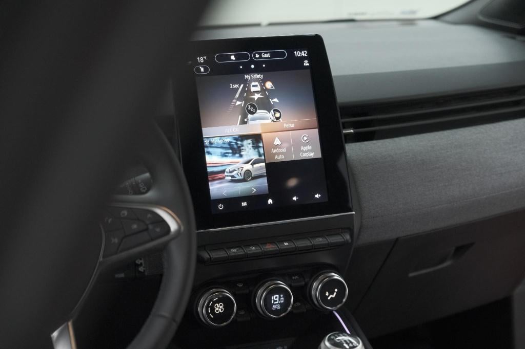 Renault Clio 1.0 tce 90 gpf techno | 360 camera | adaptieve cruise control 