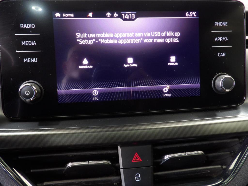 Skoda Kamiq 1.0 tsi greentech 110pk dsg-7 monte carlo