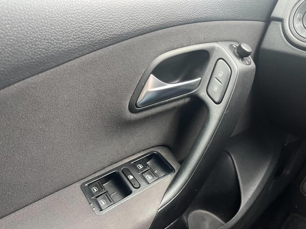 Volkswagen Polo 1.2 tsi bluemotion comfort edition | orig. nl | trekhaak