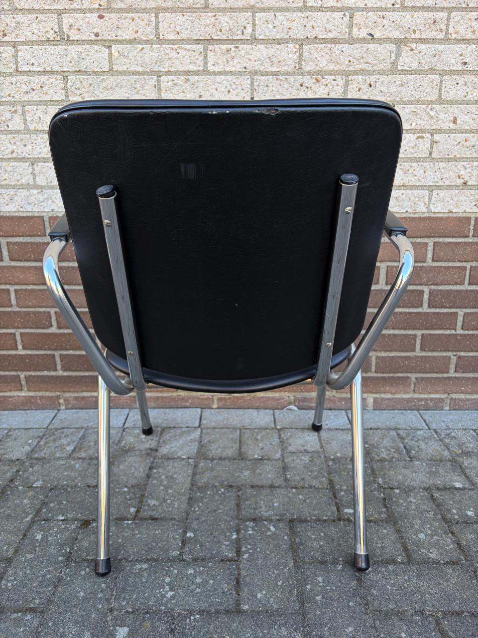 2 vintage Gispen fauteuils gebroeders de Wit SET