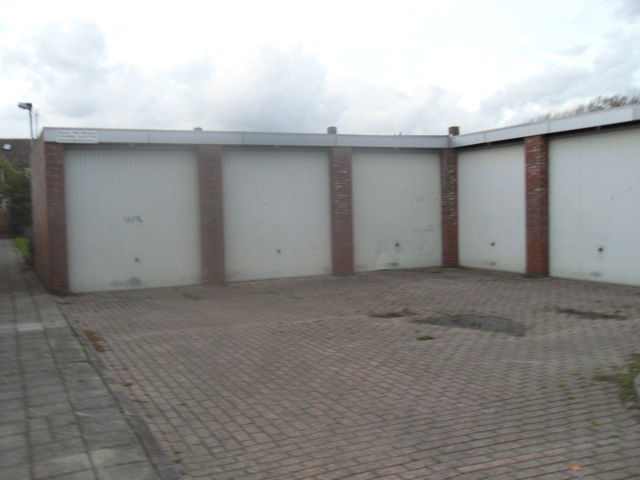Te koop nog enkele extra hoge garageboxen in Oost-Souburg