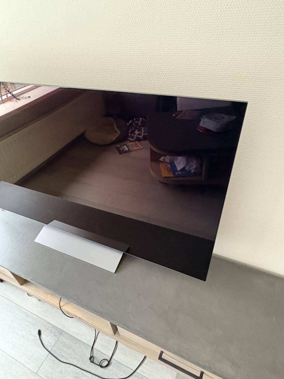 LG oled55c24la 55 inch.