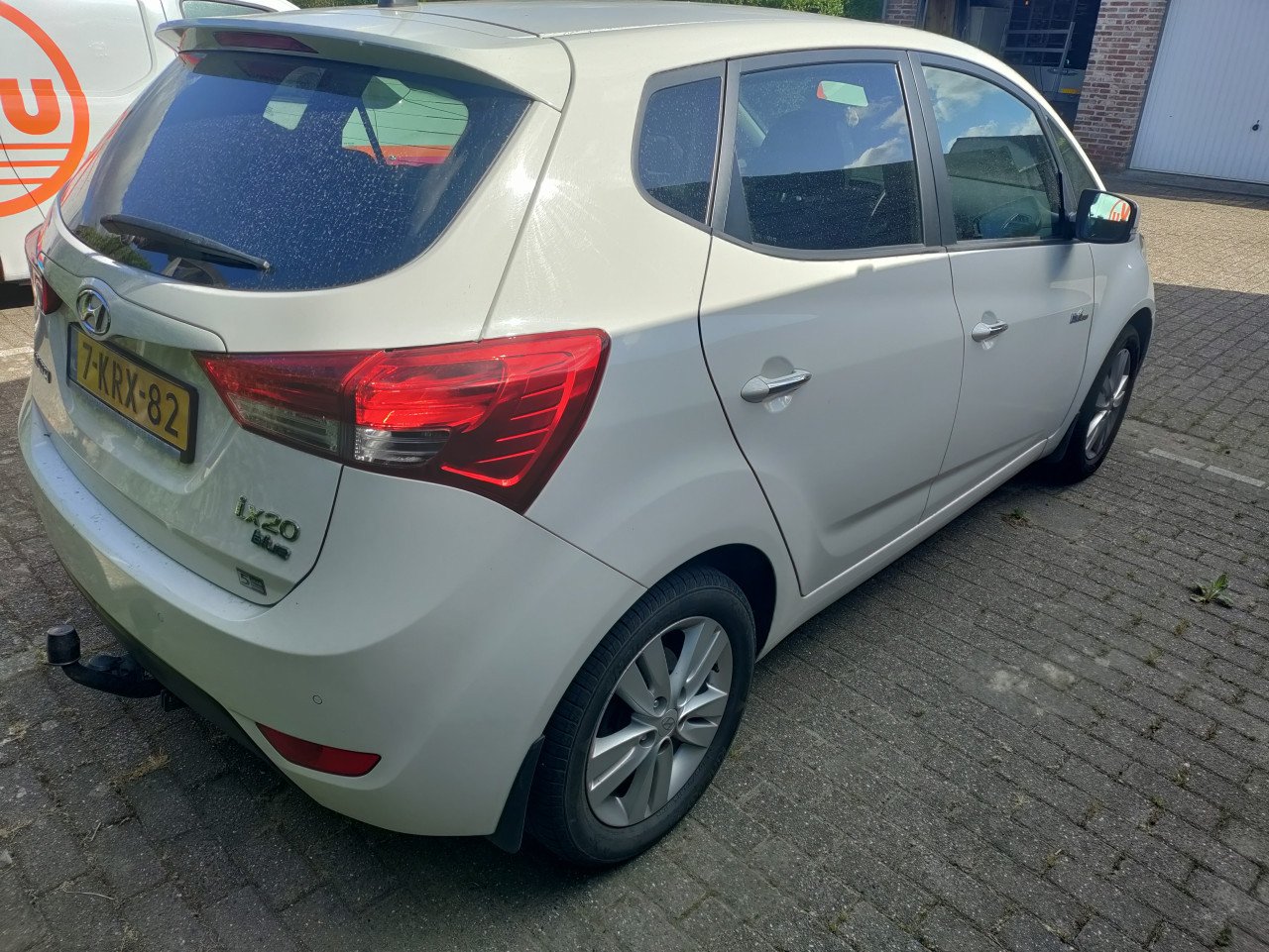 Auto