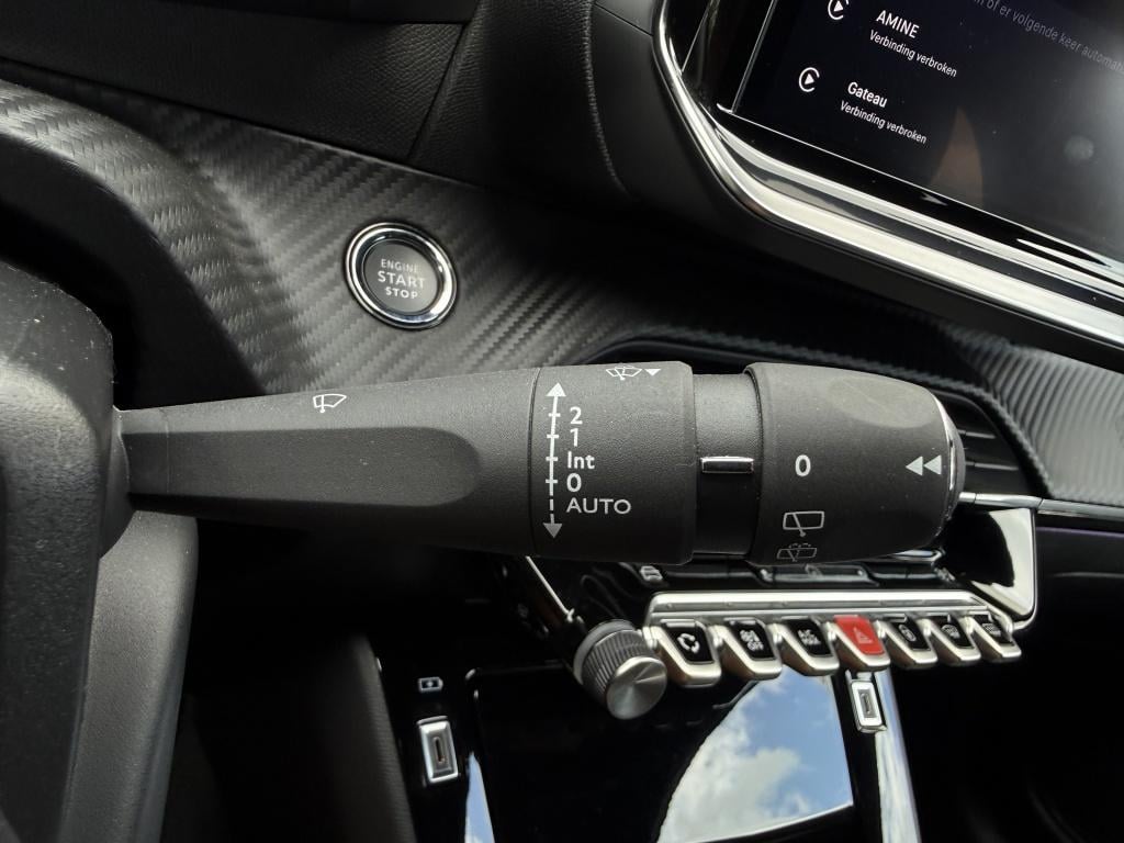 Peugeot 208 1.2 pt 100 gt