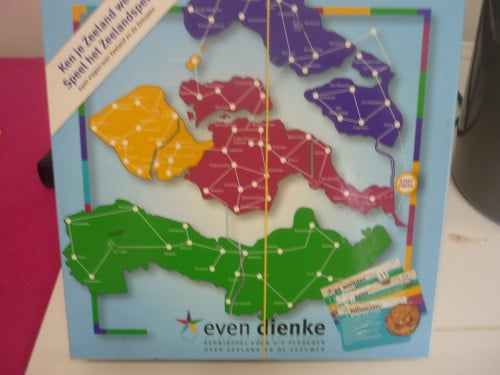 Even Dienke Kennisspel over Zeeland