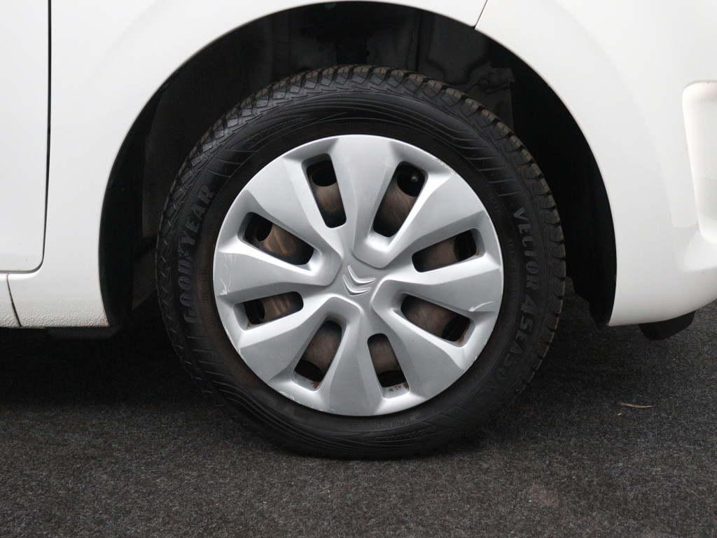 Citroen C1 1.0 vti feel | rijklaar | extra getint glas | airco |