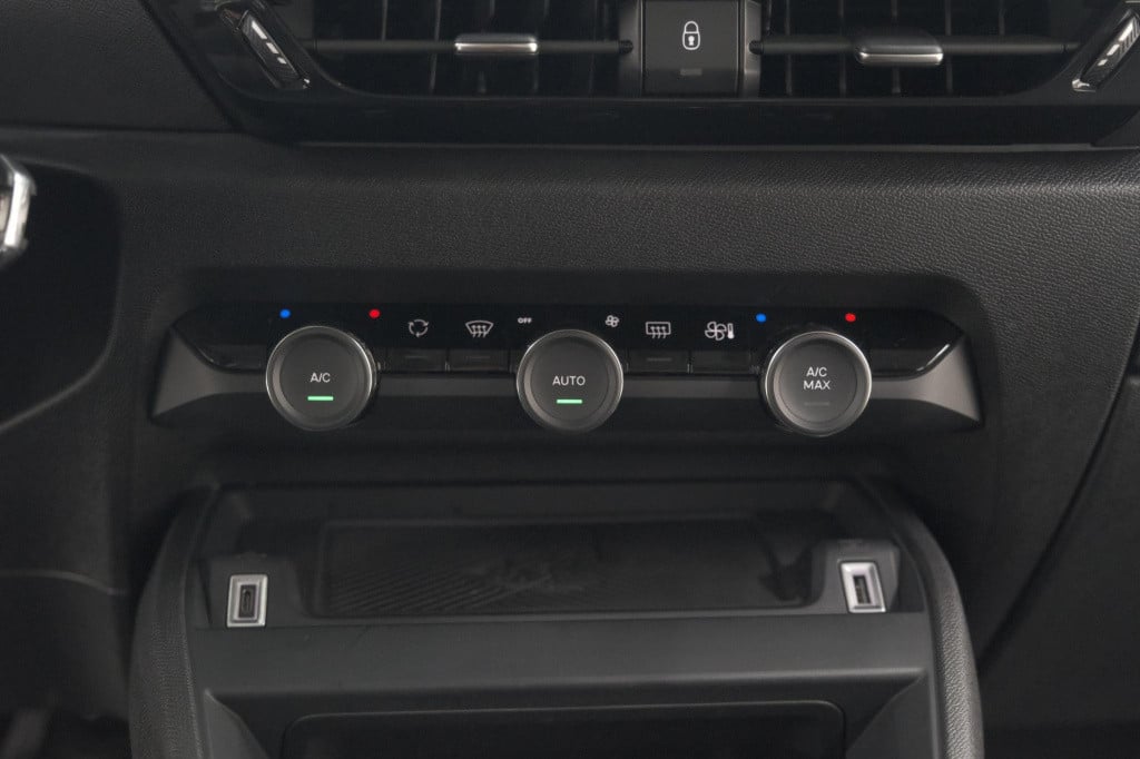 Citroen Ë-c4 feel pack 50 kwh | camera | apple carplay | parkeersensoren