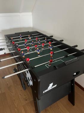 Cougar Scorpion Kick opklapbare Voetbaltafel Zwart