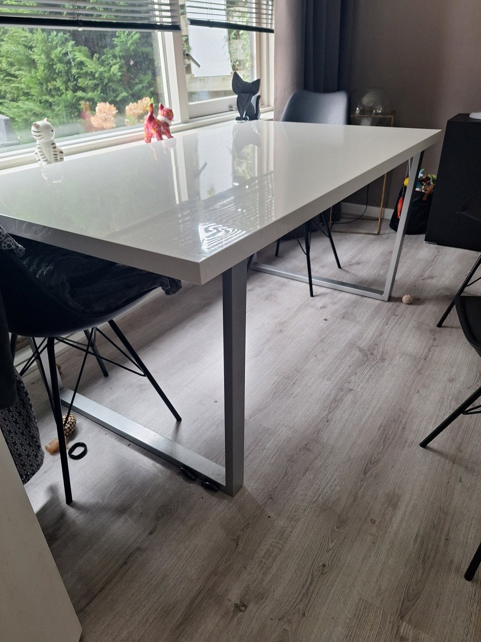 Eettafel wit hoogglans