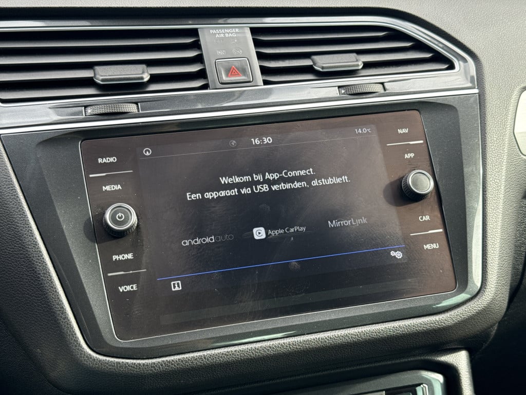 Volkswagen Tiguan 1.4 tsi act comfortline business | nl- auto | acc | clima