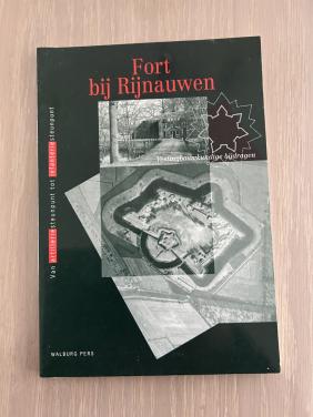 Party militaire boeken