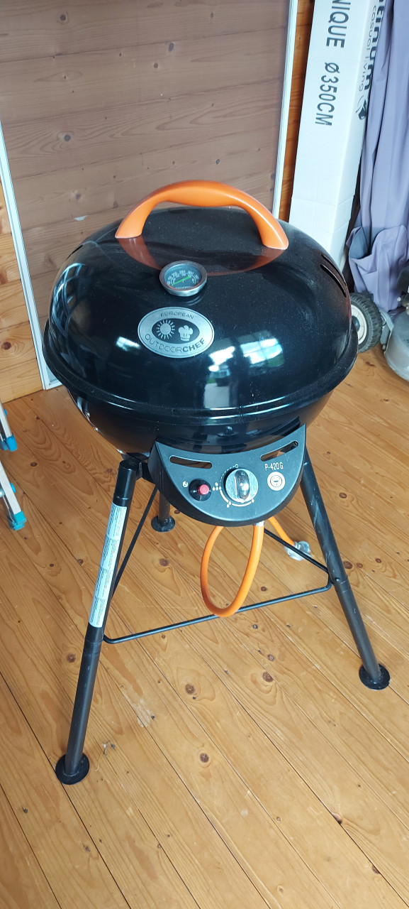 Gasbarbeque P420G van Outdoorchef  als nieuw
