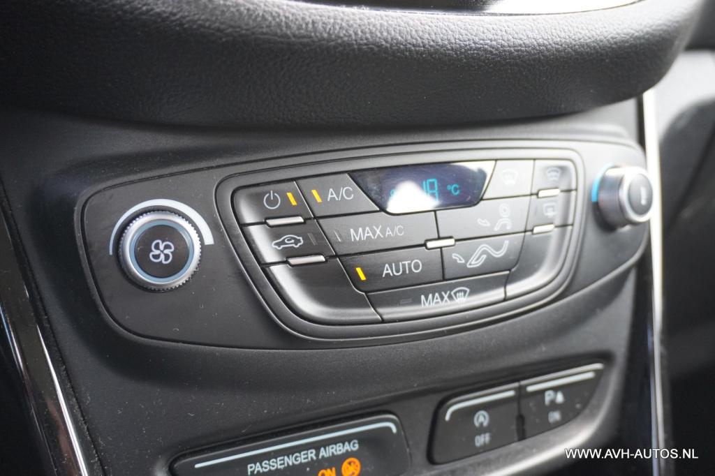 Ford B-max 1.0 ecoboost titanium