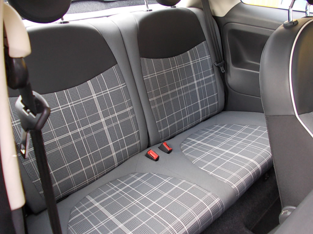 Fiat 500 0.9 lounge 80pk airco, panorama dak