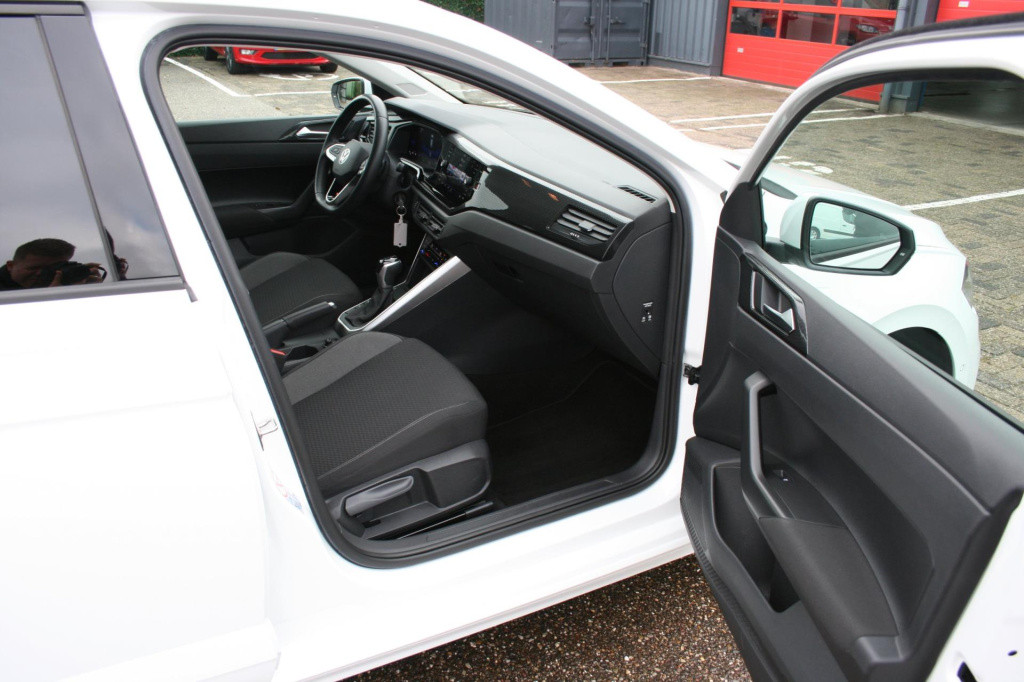 Volkswagen Polo 1.0 tsi life business