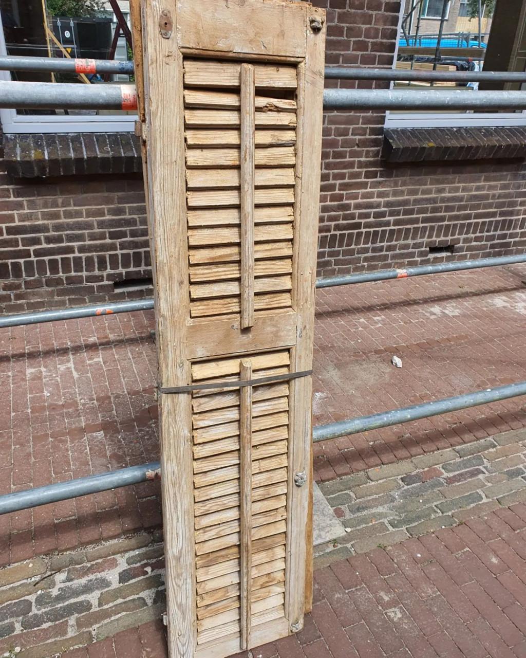 SCHITTERENDE DECO, TAFELTJES, KRUKJES, BANKEN, TEGEN AANTREKKELIJKE PRIJS