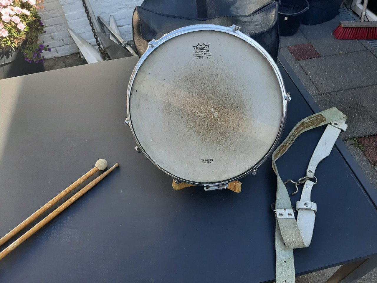 Trommel incl stokken draagriem en trommelhoes