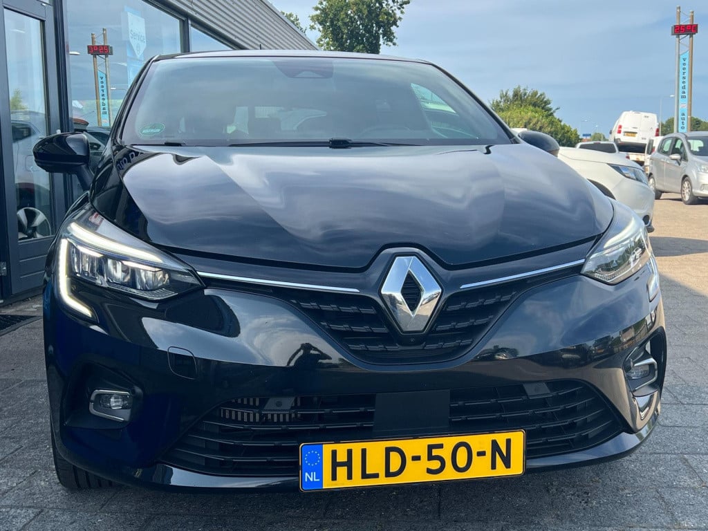 Renault Clio 1.3 tce full options
