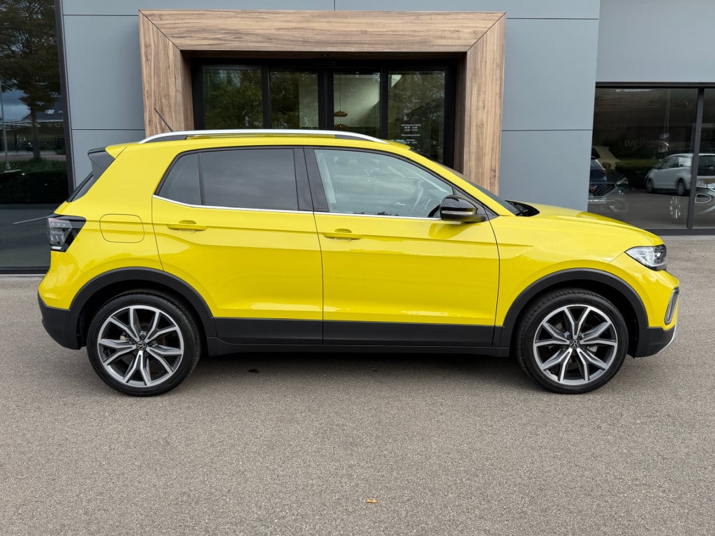 Volkswagen T-cross 1.5 tsi 150pk dsg style | trekhaak | led gril | camera |