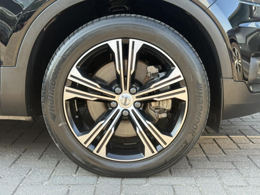 Volvo XC40 t5 262pk recharge inscription| leder| navi| 2-zone climate| 19''