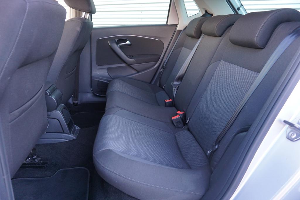 Volkswagen Polo 1.2 tsi highline climate / cruise / bt / parkeers. / elektr