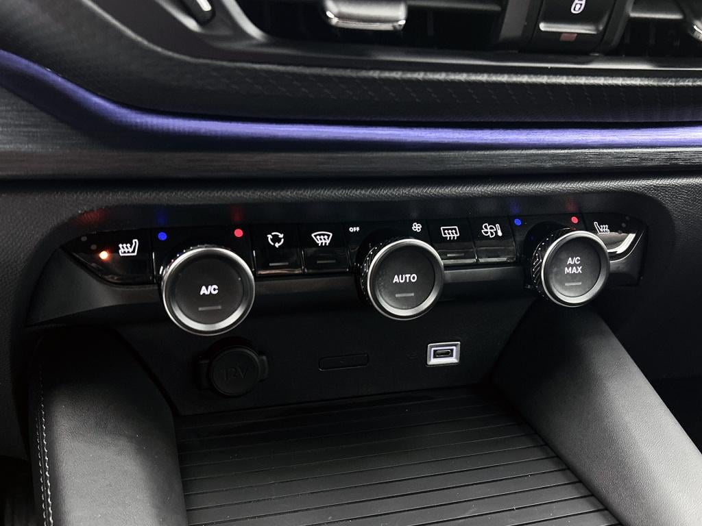 Citroen C5 X 130 pk automaat business plus | rijklaar | zwart lederen bekle