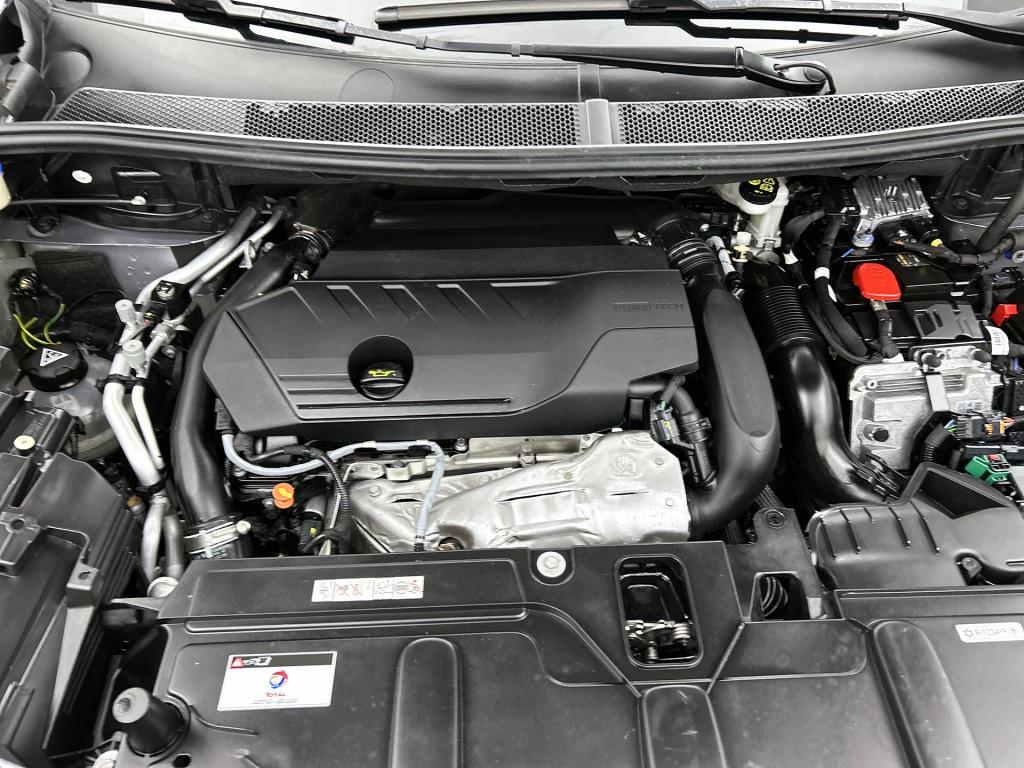 Peugeot 3008 1.6 hybrid 225 gt | rijklaar | panoramdak |