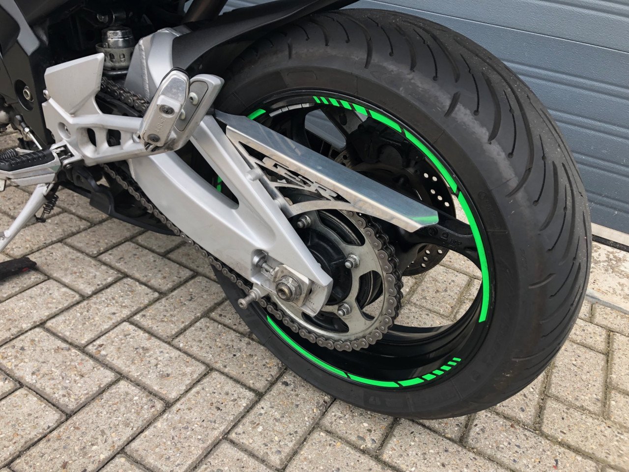 Suzuki GSR600 uit 2007 met 35 dkm, Rizoma, Ermax, etc, rijklaar €3250,-