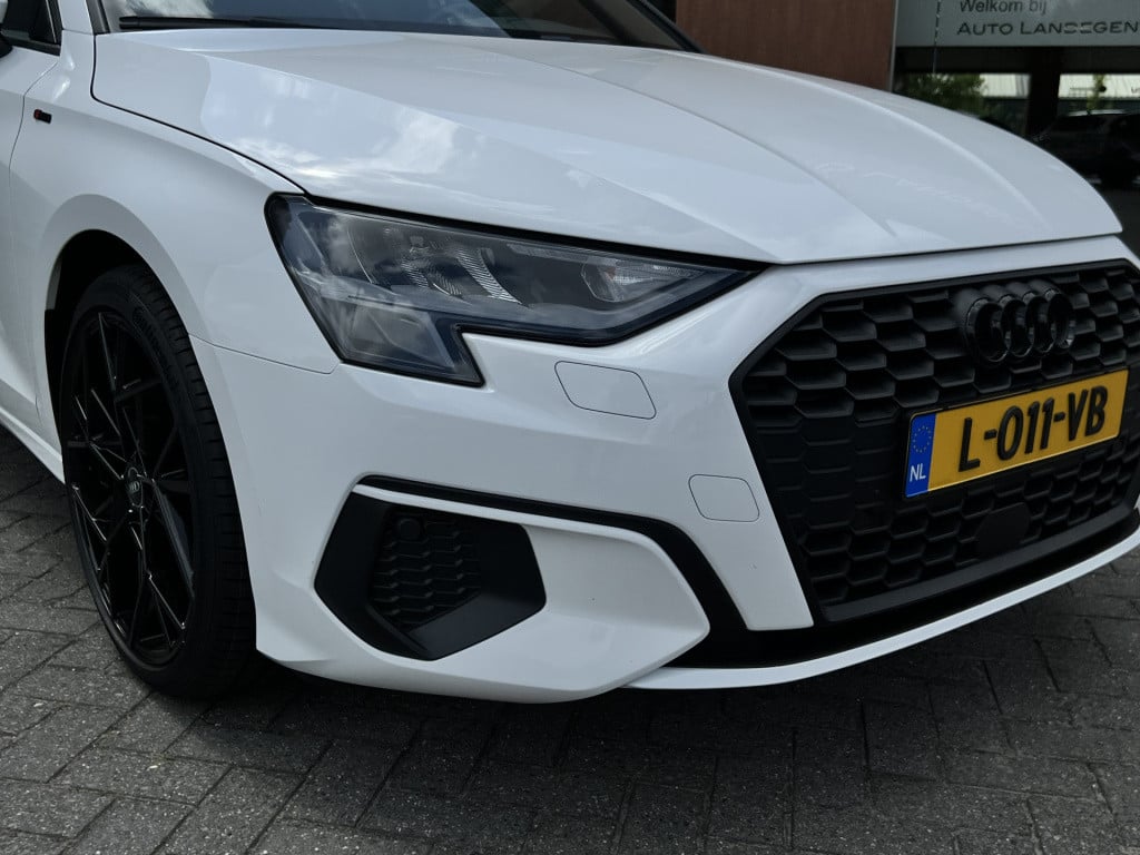 Audi A3 limousine 30 tfsi pro line | apple-/android | digit. cockpit | dab+