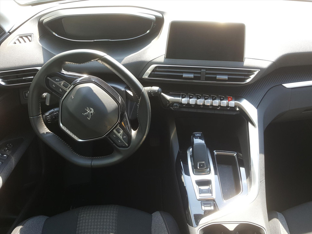 Peugeot 3008 active 1.2 puretech-130pk (vol)automaat (eat8) cruise & climat