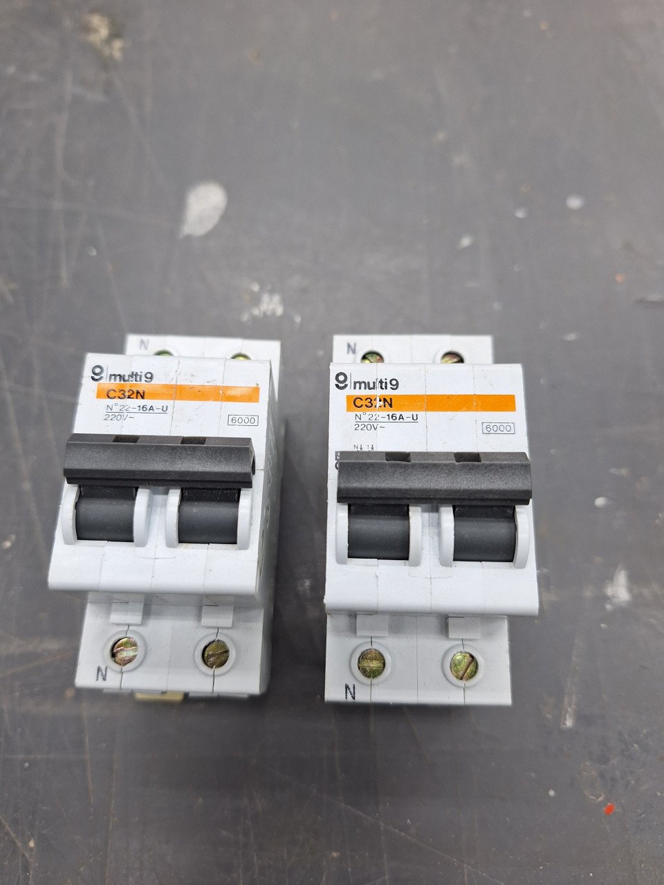 Installatieautomaat C32