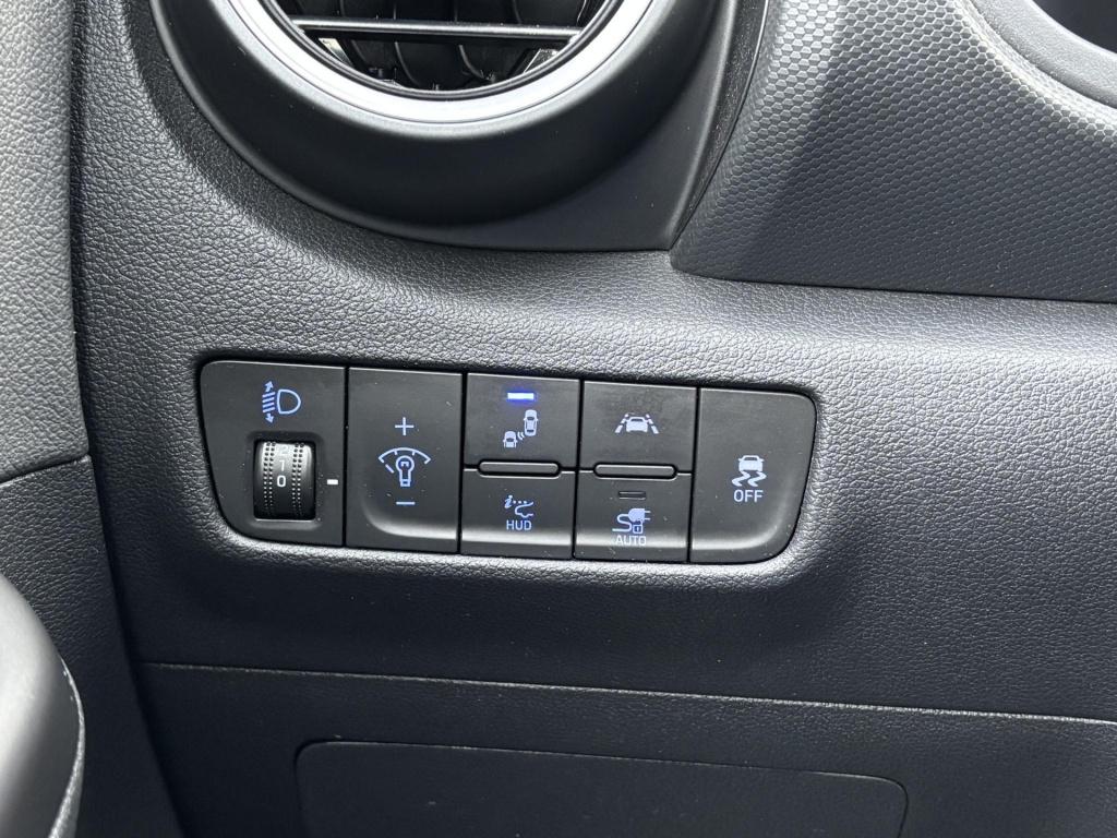 Hyundai Kona ev fashion 64 kwh design pack soh 95% 3-fase lader!