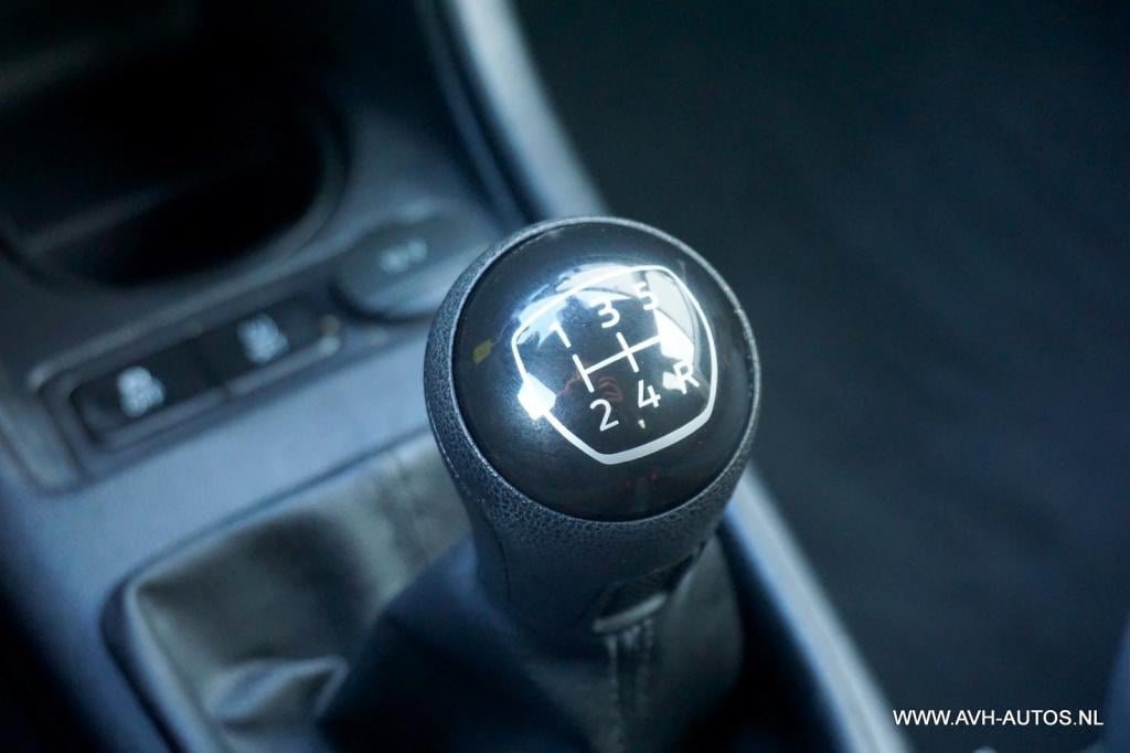 Volkswagen UP! 1.0 bmt move up!