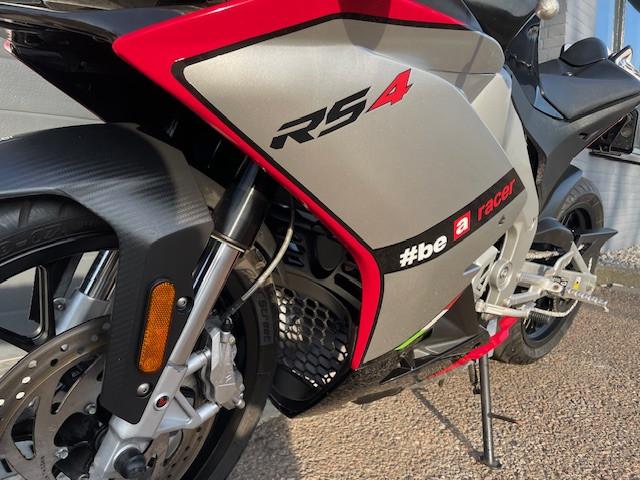 APRILIA RS4 50 SCHAKELBROMMER