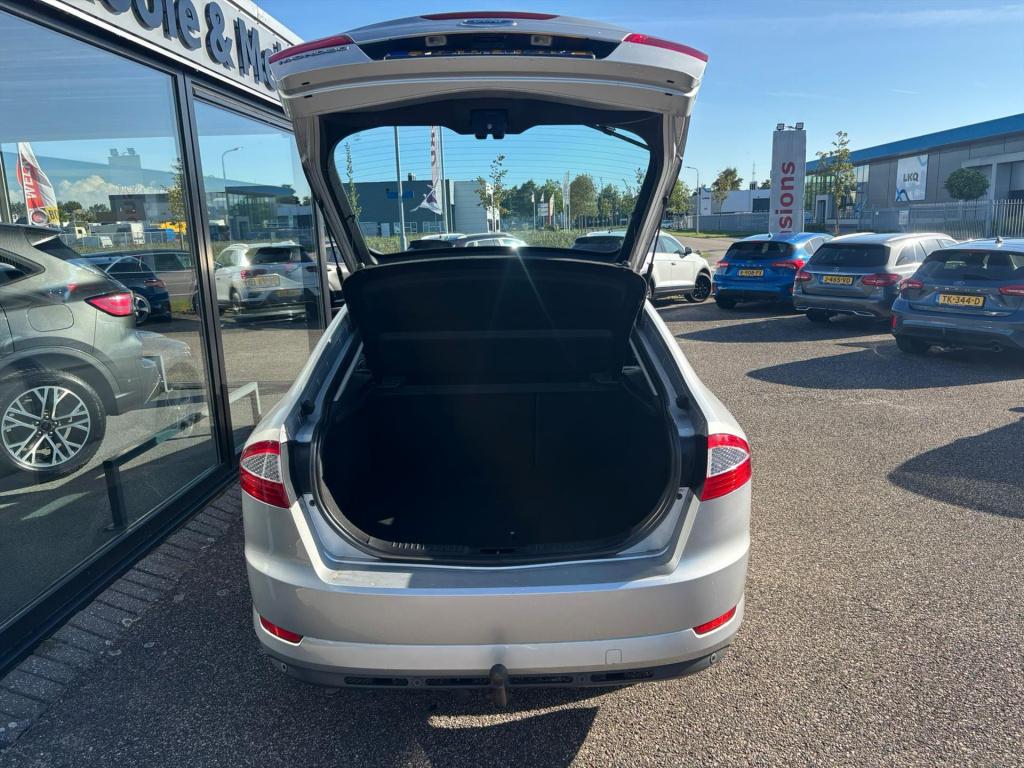 Ford Mondeo 2.0 16v 107kw 5d titanium, trekhaak
