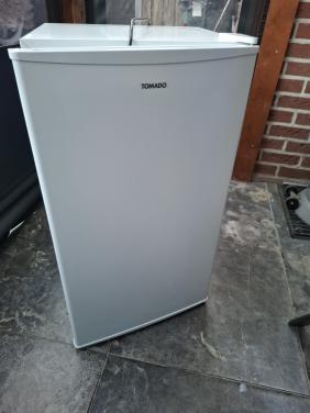 Vriezer tafelmodel Tomado 60 liter
