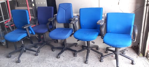 Mooie bureau stoelen (2de kans)