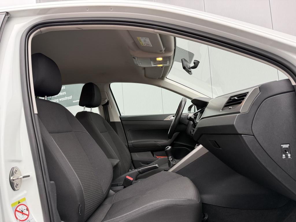 Volkswagen Polo 1.0 mpi comfortline | org. nl | cruise | navi | carplay