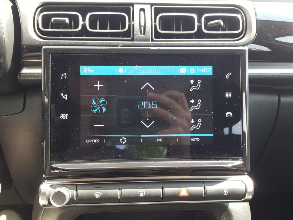 Citroen C3 shine 1.2 pt-110pk s&s (vol)automaat/eat6 | navi | bt | parkeerh