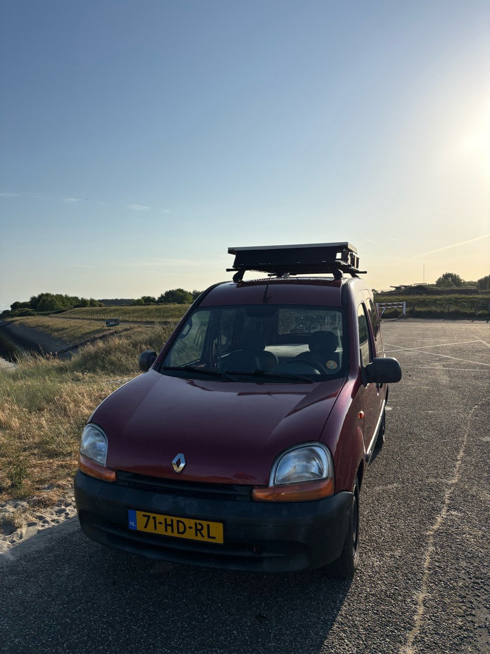 Minicamper Renault kangoo 1,4 liter 2001