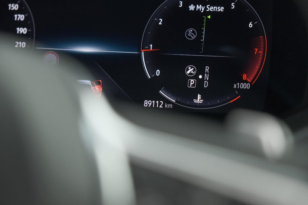 Renault Captur tce 130 edc initiale paris | trekhaak | adaptieve cruise con
