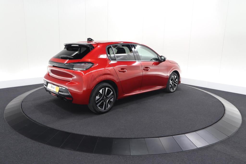 Peugeot 208 puretech 100 allure | camera | navigatie | parkeersensoren | ap
