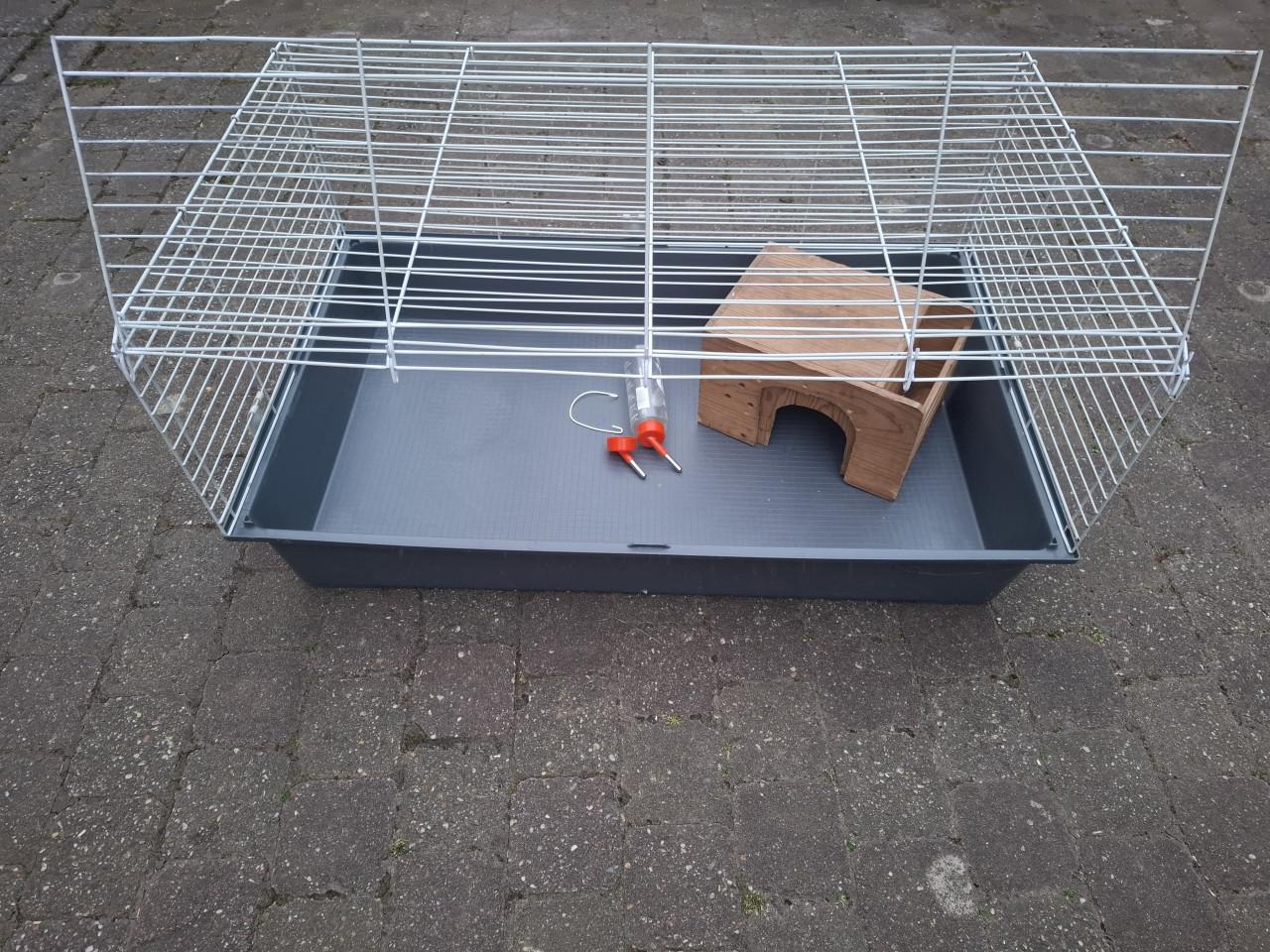 Grote kooi voor konijn/cavia