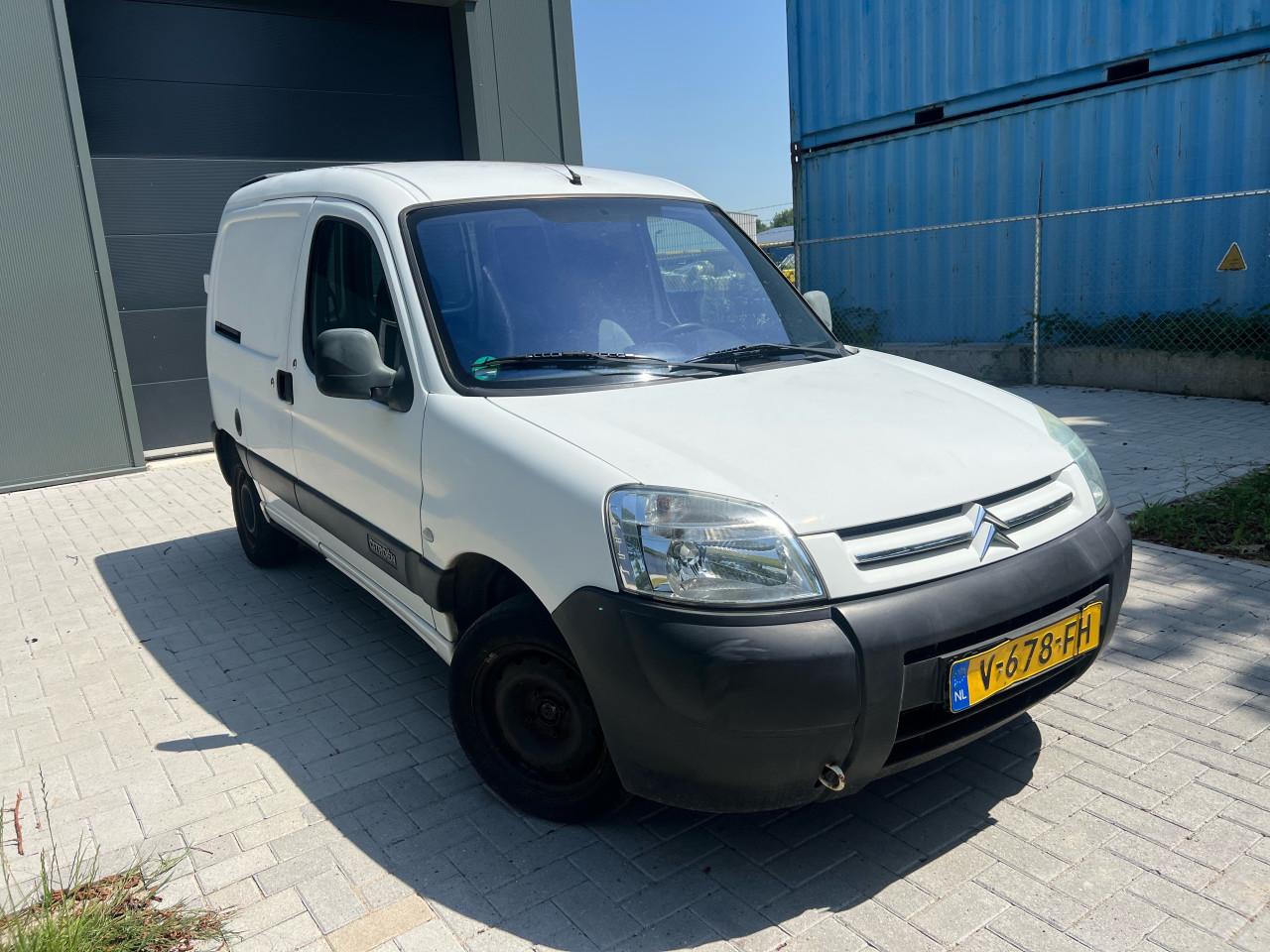 Citroen Berlingo 1.4i Benzine bestelbus Jaar apk
