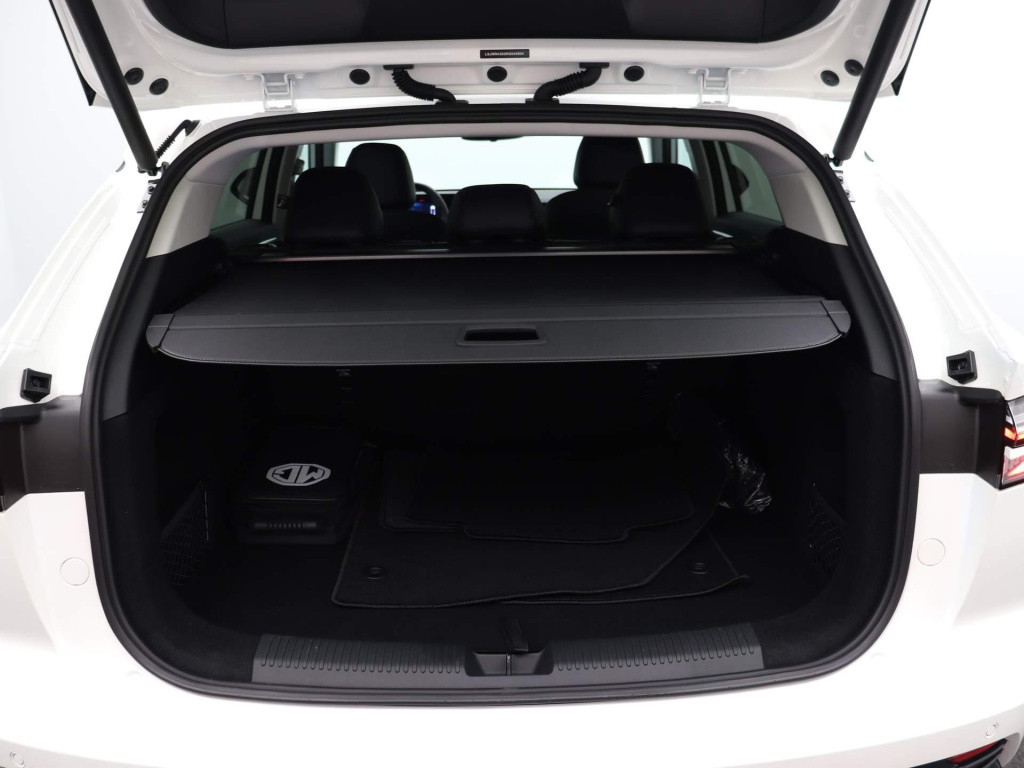 MG Hs 1.5 luxury | gratis upgrade | nieuw te bestellen | leder | 360 cam | 