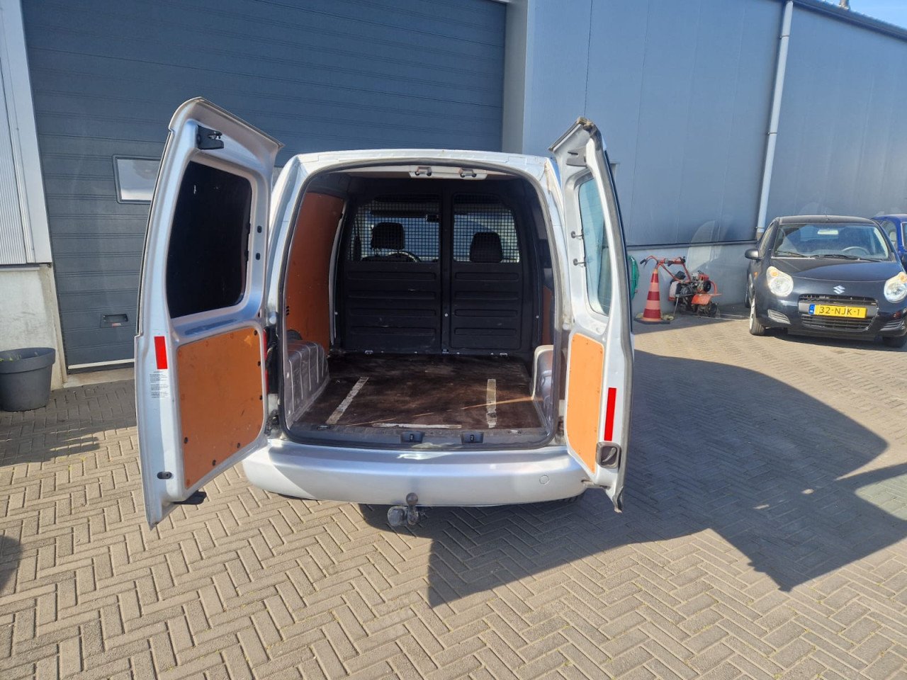 TE KOOP VOLKSWAGEN CADDY 1.6 TDI BMT MET AIRCO