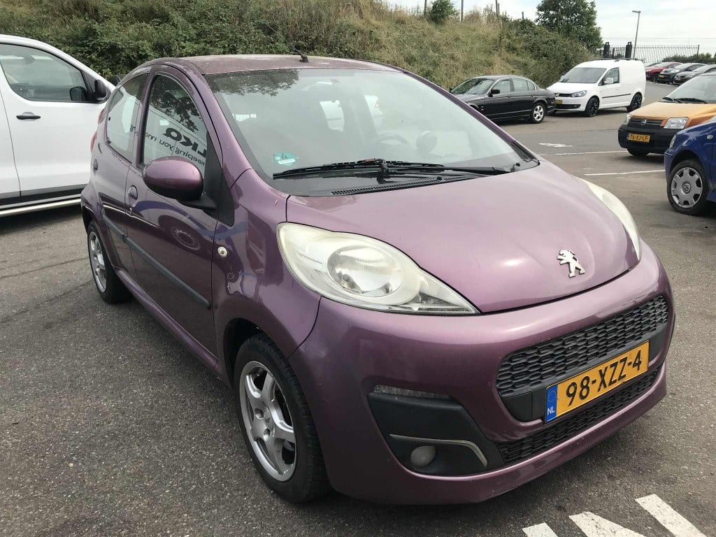 Peugeot 107 1.0 envy