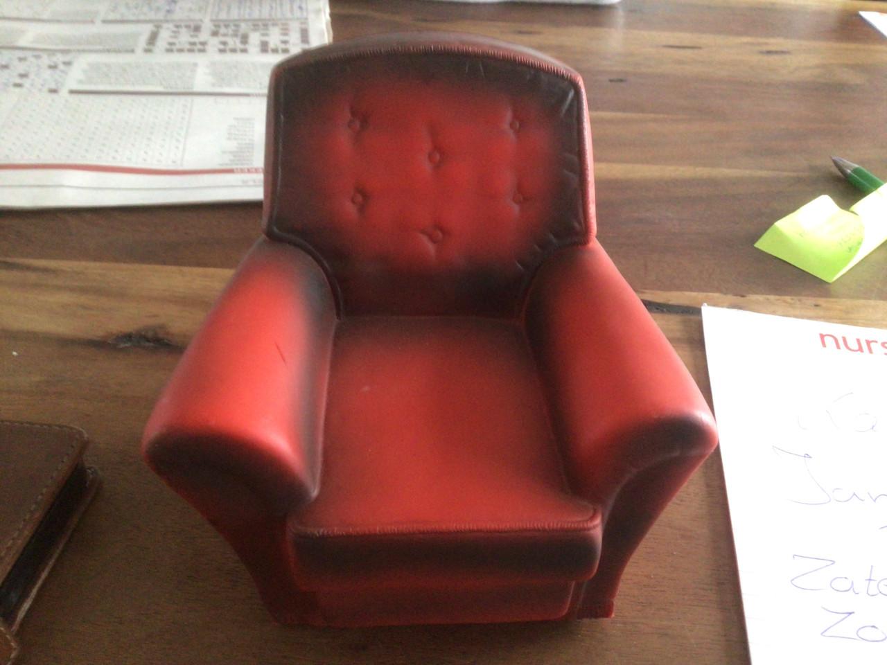 Poppenstoel voor Sindy pop