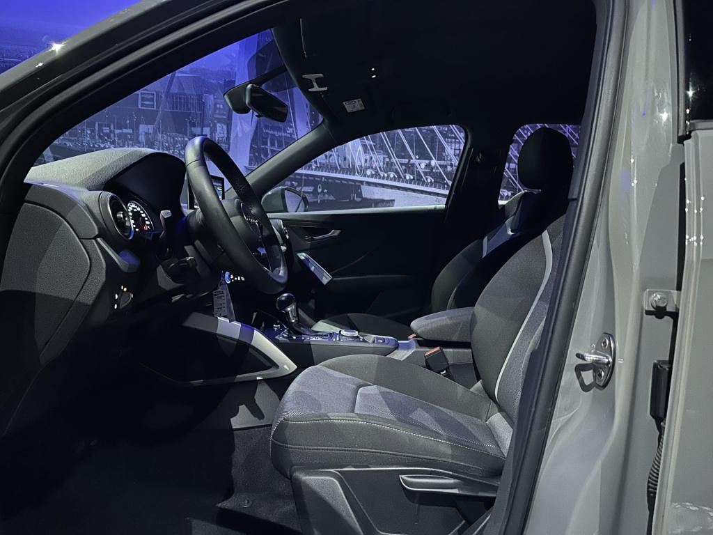 Audi Q2 35 tfsi epic *origineel nl*led*navi*carplay*camera*