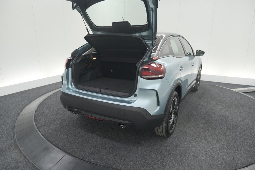 Citroen C4 puretech 130 eat8 shine | camera | apple carplay | parkeersensor